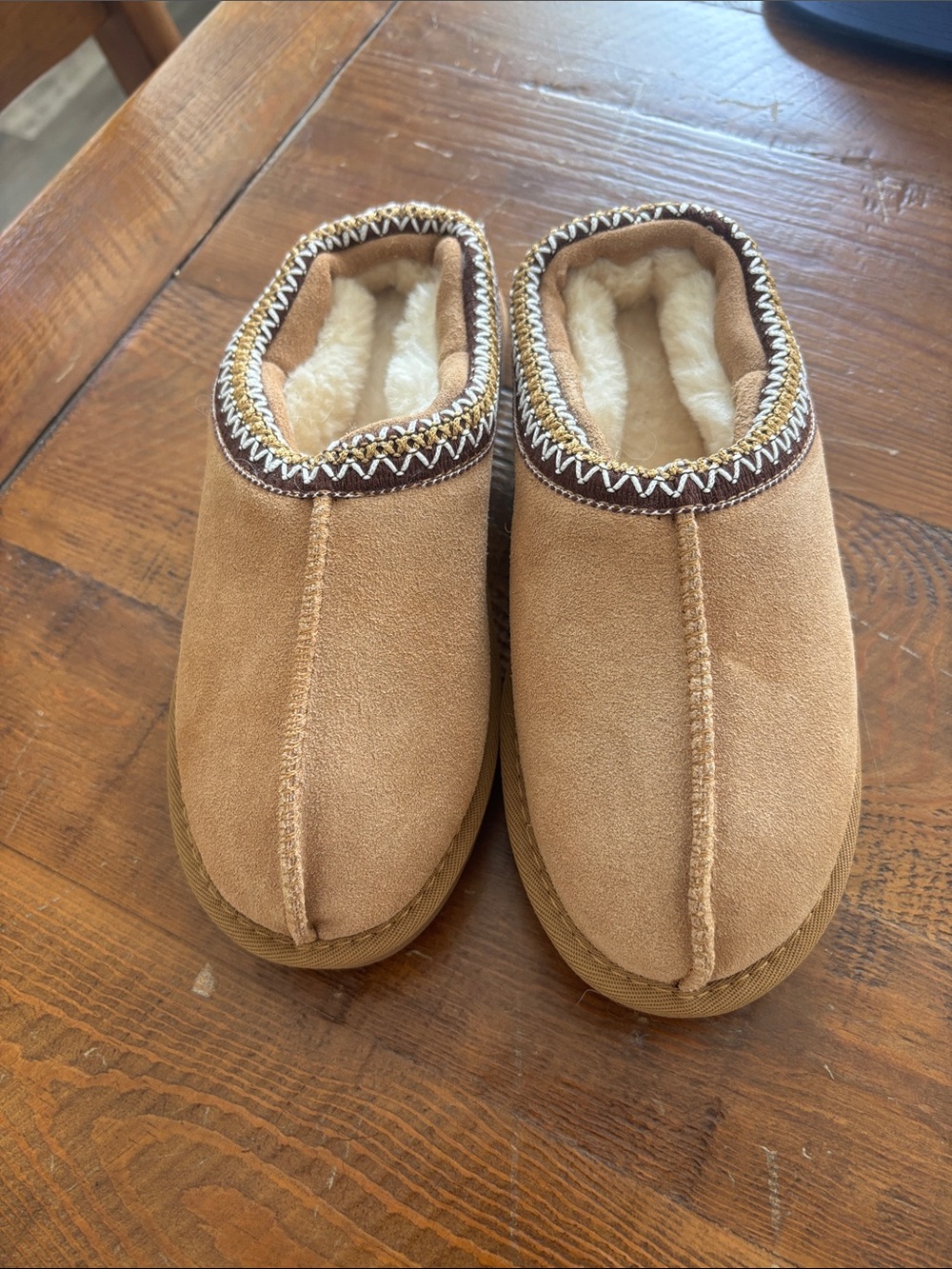 Alter’d State Cozy Shearling-Lined Slip-On Slippers - Chestnut